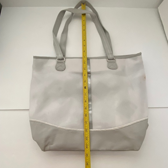 Reebok Tote - Picture 9 of 10